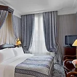 Le Dokhan's Arc De Triomphe, A Tribute Portfolio Hotel 5*