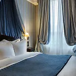 Hotel Le Dokhan's Arc De Triomphe, A Tribute Portfolio