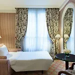 Le Dokhan's Arc De Triomphe, A Tribute Portfolio Hotel 5*