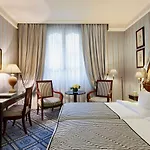 Hotel Le Dokhan's Arc De Triomphe, A Tribute Portfolio 5*