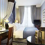 Hotel Le Dokhan's Arc De Triomphe, A Tribute Portfolio