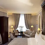 Le Dokhan's Arc De Triomphe, A Tribute Portfolio 5*