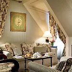 Hotel Le Dokhan's Arc De Triomphe, A Tribute Portfolio