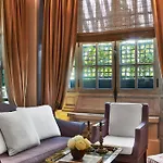 Le Dokhan's Arc De Triomphe, A Tribute Portfolio Hotel 5*