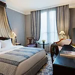 Le Dokhan's Arc De Triomphe, A Tribute Portfolio 5* Paryż