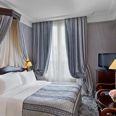 Le Dokhan's Arc De Triomphe, A Tribute Portfolio Отель 4*