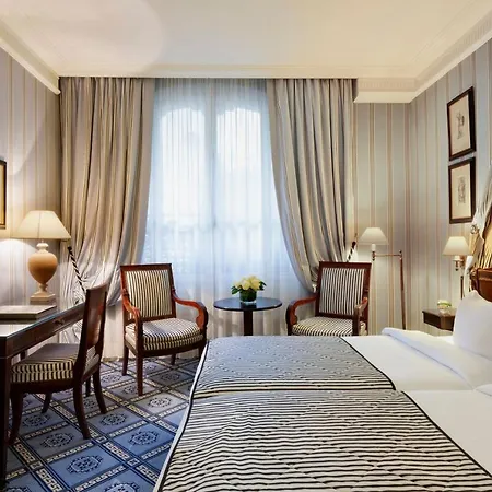 Hotel Le Dokhan's Arc De Triomphe, A Tribute Portfolio