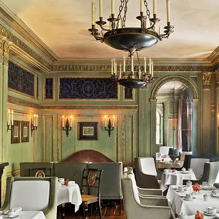 Le Dokhan's Arc De Triomphe, A Tribute Portfolio 4*