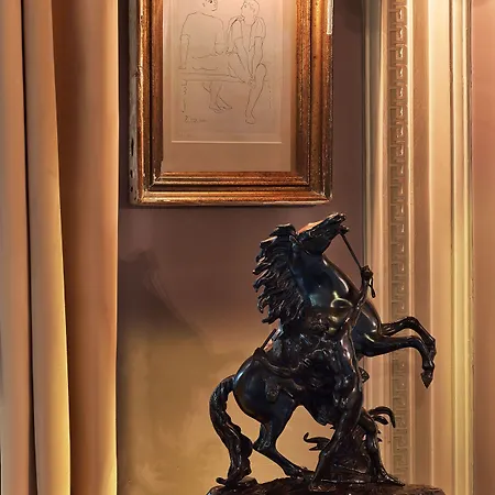 מלון Le Dokhan's Arc De Triomphe, A Tribute Portfolio 4*