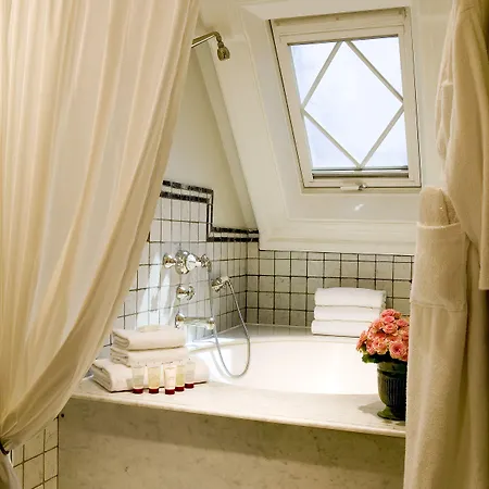 Hotel Le Dokhan's Arc De Triomphe, A Tribute Portfolio 5*