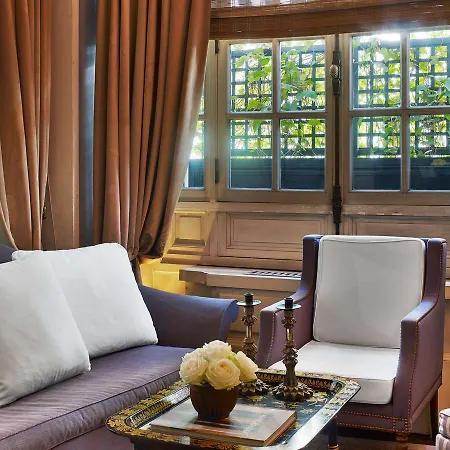 Le Dokhan's Arc De Triomphe, A Tribute Portfolio 5*