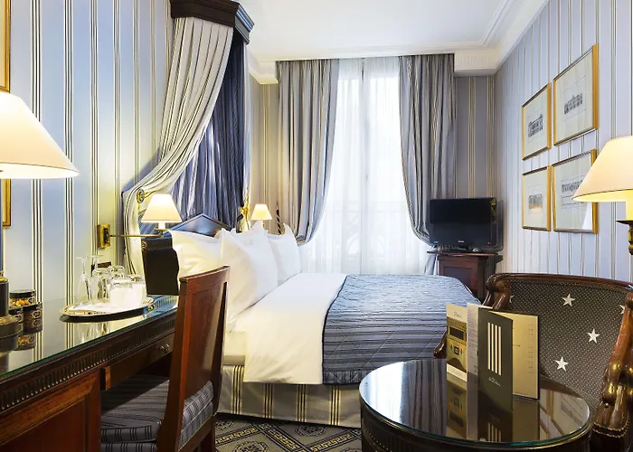 Hotel Le Dokhan's Arc De Triomphe, A Tribute Portfolio