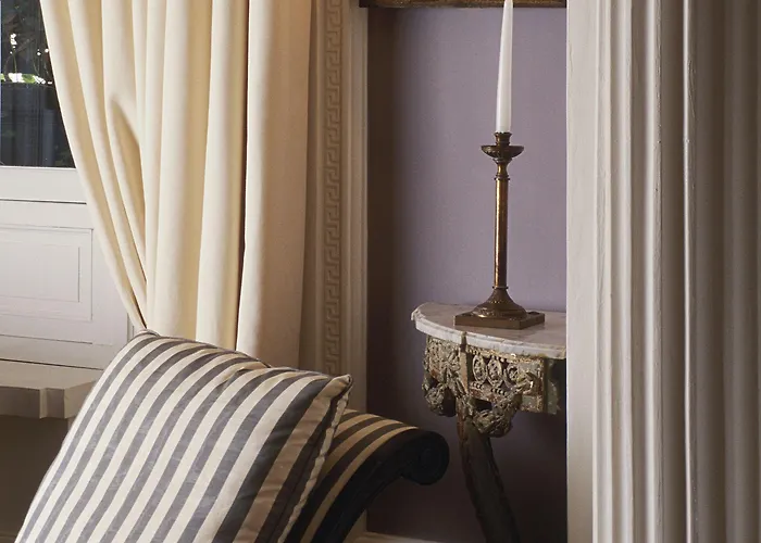 Le Dokhan's Arc De Triomphe, A Tribute Portfolio Hotel