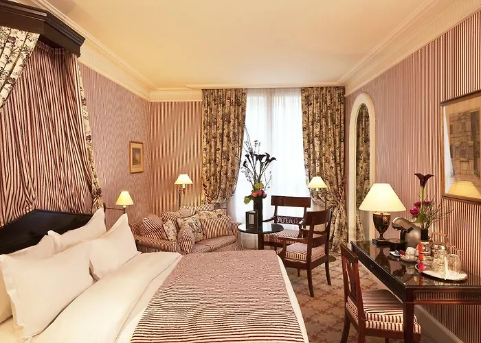 Le Dokhan's Arc De Triomphe, A Tribute Portfolio