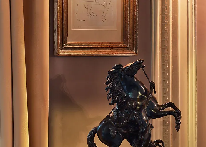 Hotel Le Dokhan's Arc De Triomphe, A Tribute Portfolio 4*